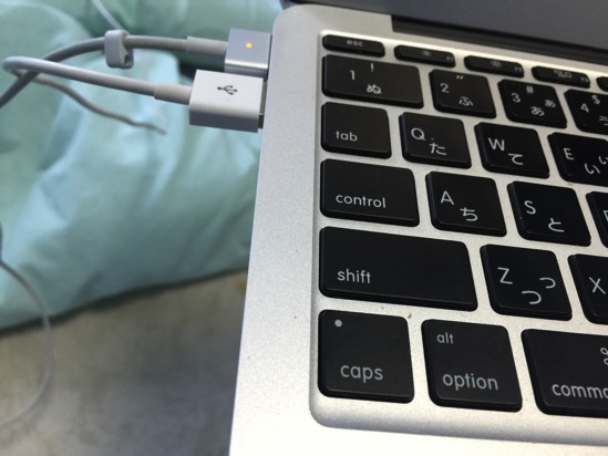 MacBook MacBookAir比較00003.jpg MacBook MacBookAir比較00003